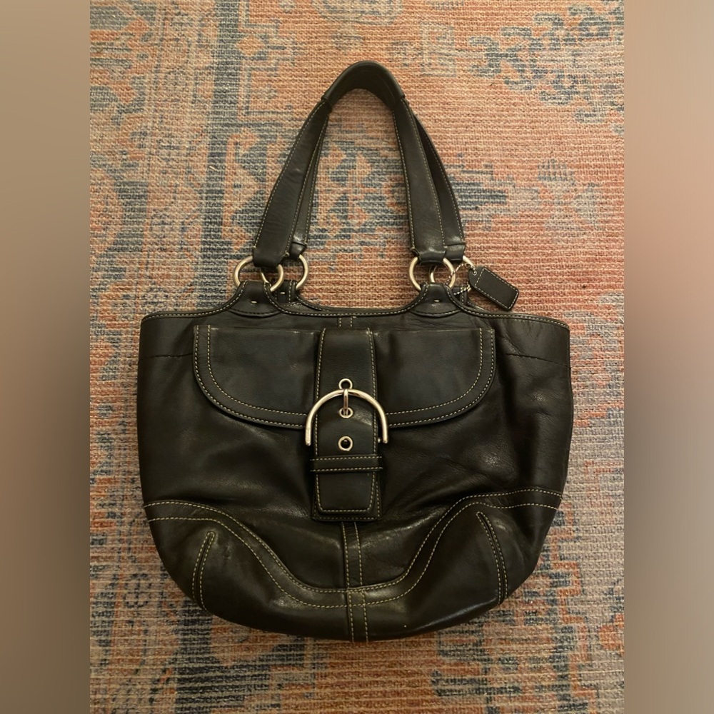 vintage coach leather black shoulder bag